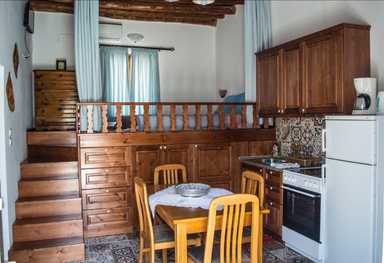 Grandmother'S House Appartement Psinthos Buitenkant foto